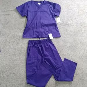 Grape scrubs by White Label